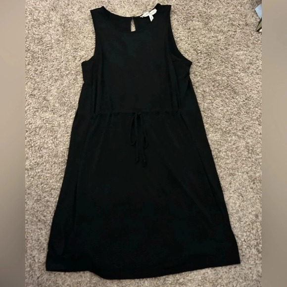 BCBGeneration Dresses & Skirts - Black dress with tie at waist